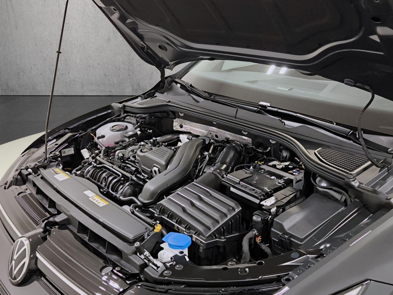 Volkswagen Golf 1.5 TSI DSG Life