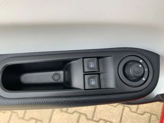 Renault Twingo E-Tech Techno