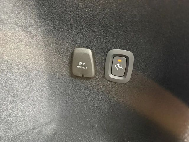 Volvo V60 AWD Dark Hybrid Recharge T6