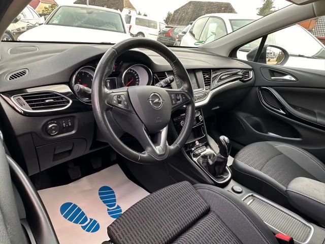 Opel Astra Elegance Sports Tourer