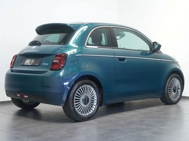 Fiat 500e 87KW/42kWh/DC-LADEN/CARPLAY/DAB/SOH