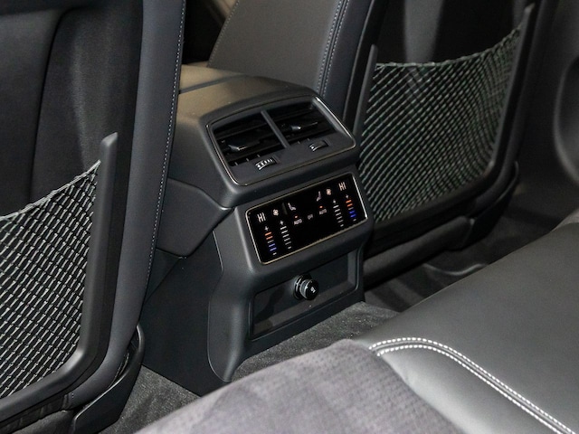 Audi S6 Avant Quattro