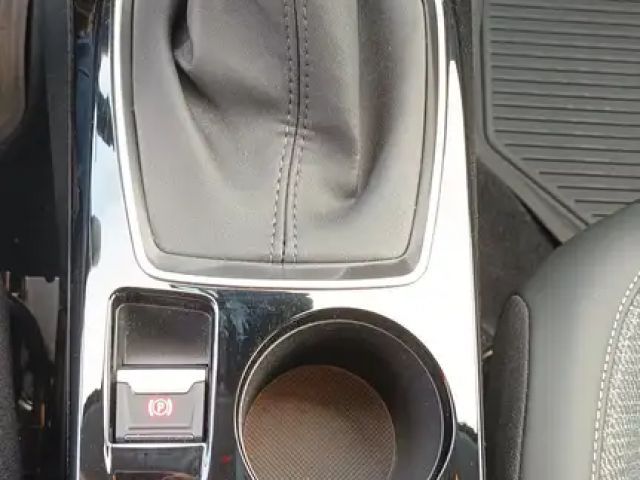 Peugeot 208 Allure Pack PureTech