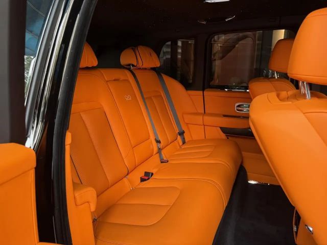 Rolls-Royce Cullinan Black Badge 6.75 V12