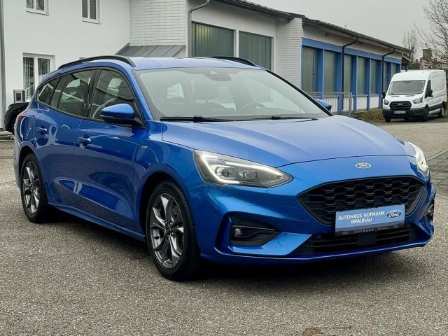 Ford Focus ST Line
