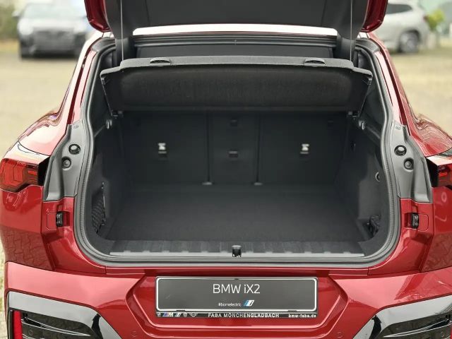 BMW iX2 M-Sport xDrive30