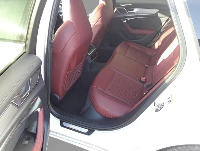 Audi S6 Avant Quattro