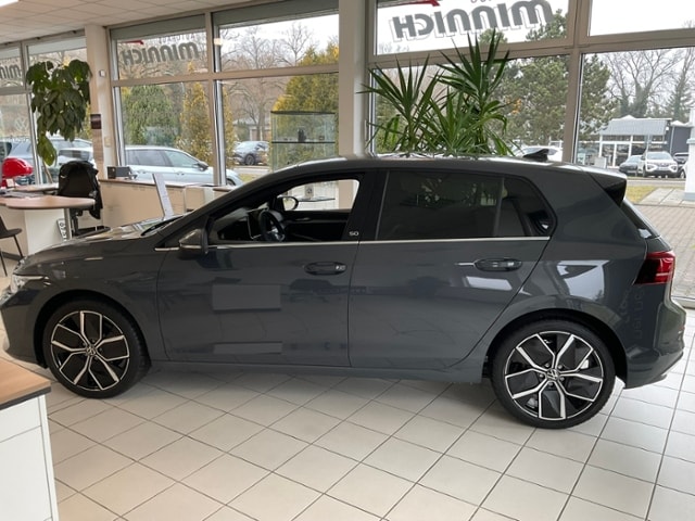 Volkswagen Golf 1,5 l eTSI EDITION 50