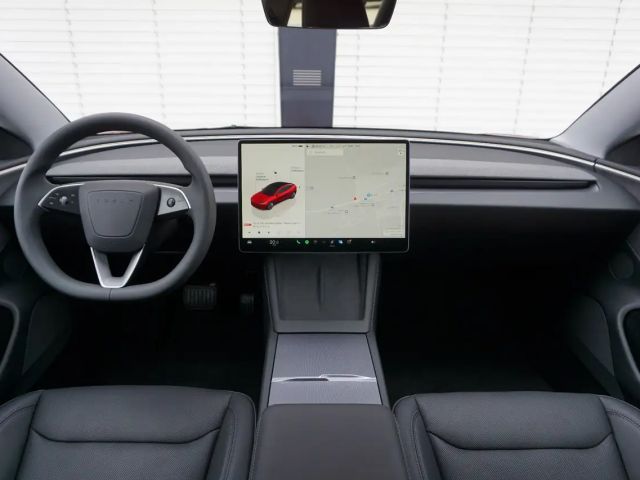 Tesla Model 3 AWD Long Range