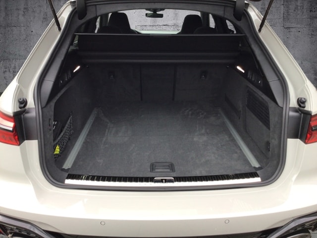 Audi A6 e-tron Avant Performance Quattro