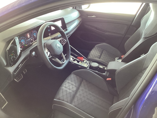 Volkswagen Golf DSG Golf VIII Style