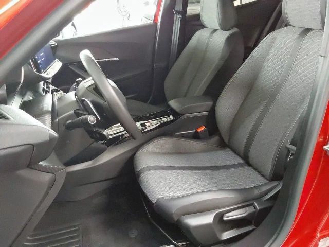 Peugeot 2008 Allure Pack EAT8