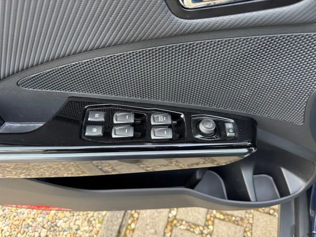 SsangYong Tivoli Grand Fizz- Automatik, Allwetter, Garantie.