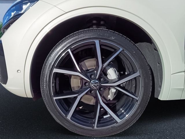 Volkswagen Touareg 4Motion R-Line