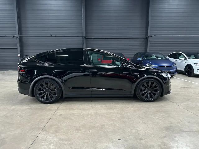 Tesla Model X Plaid