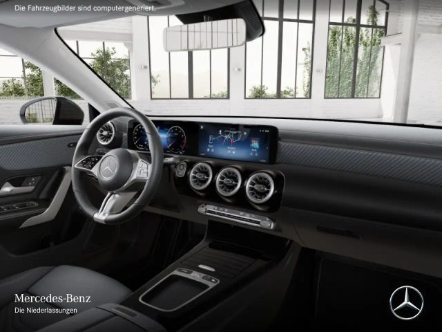 Mercedes-Benz CLA 180 Progressive