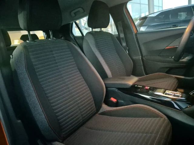 Peugeot E-2008 Active Pack