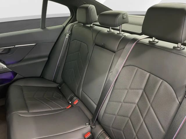 BMW 520 520d M-Sport Sedan