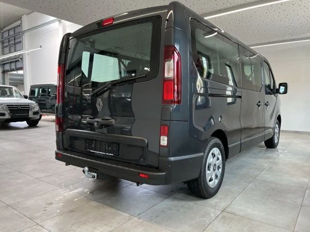 Renault Trafic Combi
