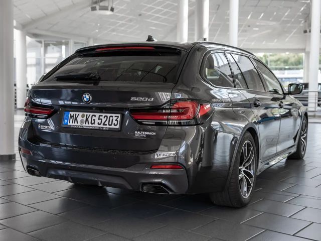 BMW 520 520d M-Sport Touring