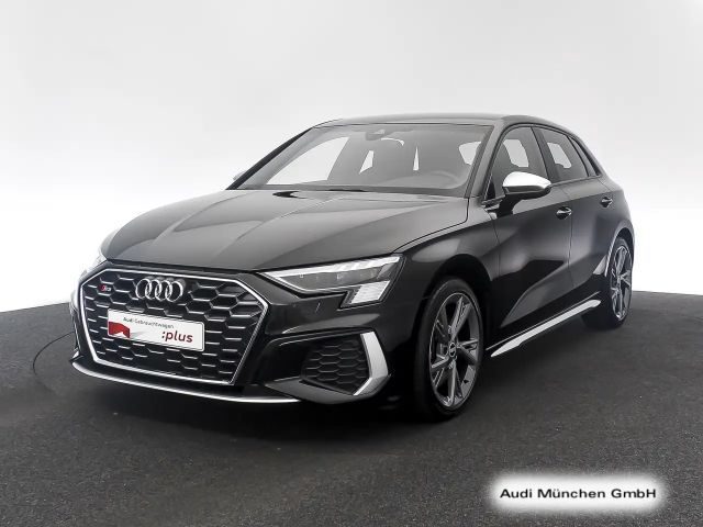 Audi S3 S-Tronic Sedan