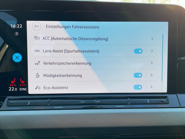 Volkswagen Golf Life Variant