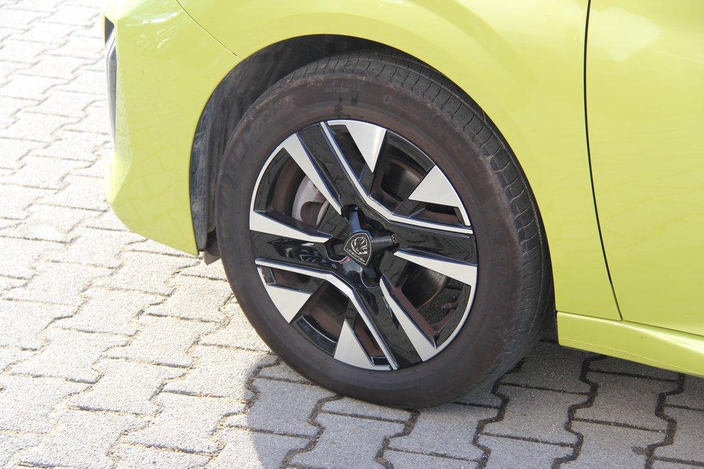 Peugeot 208 Allure Pack