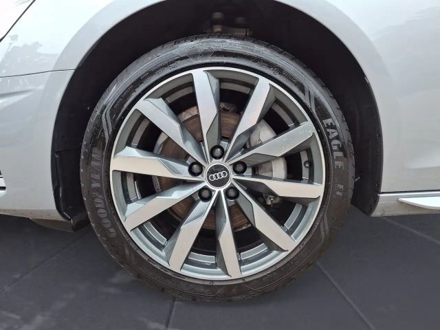 Audi A4 40 TDI Quattro S-Tronic Sedan