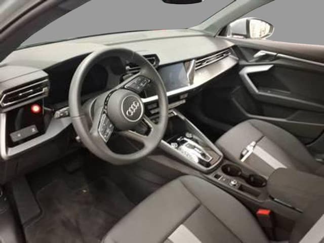 Audi A3 30 TFSI S-Tronic Sedan