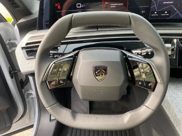 Peugeot 5008 Allure Pack Hybrid