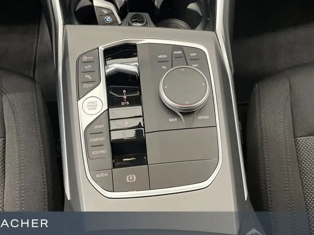 BMW 320 320i Touring