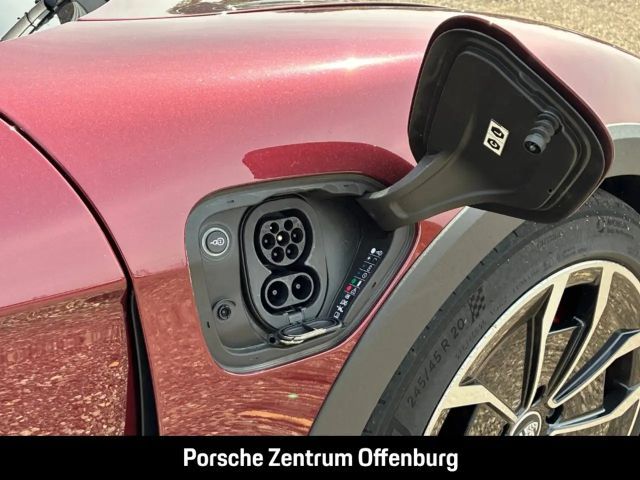 Porsche Taycan 4S Cross Turismo