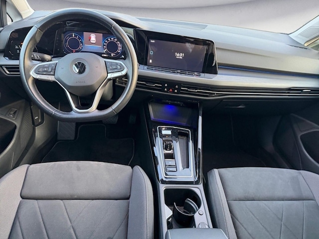 Volkswagen Golf DSG Style eHybrid