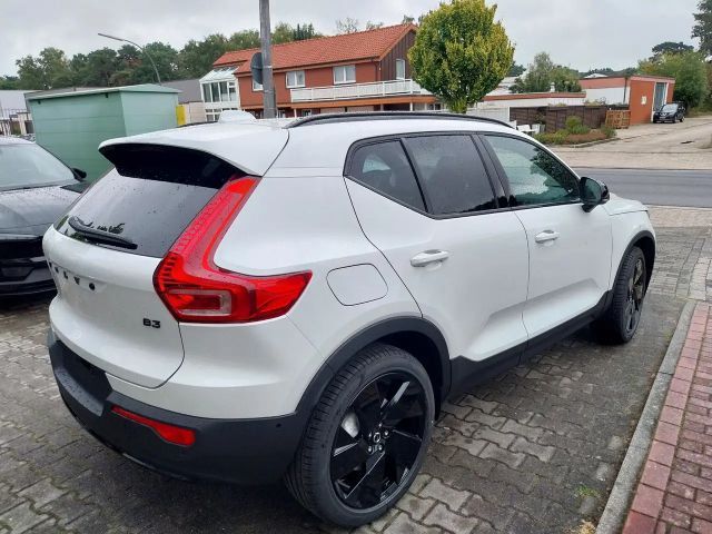 Volvo XC40 Plus