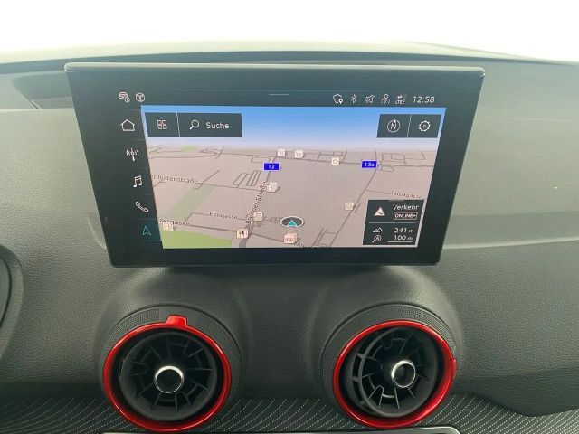 Audi Q2 35 TFSI S-Line