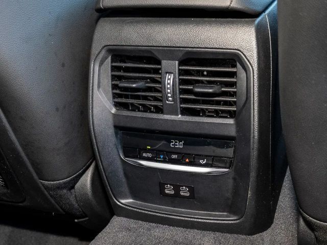 BMW 330 330d Touring xDrive