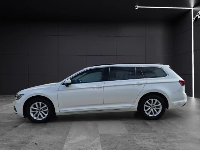 Volkswagen Passat Business DSG Variant