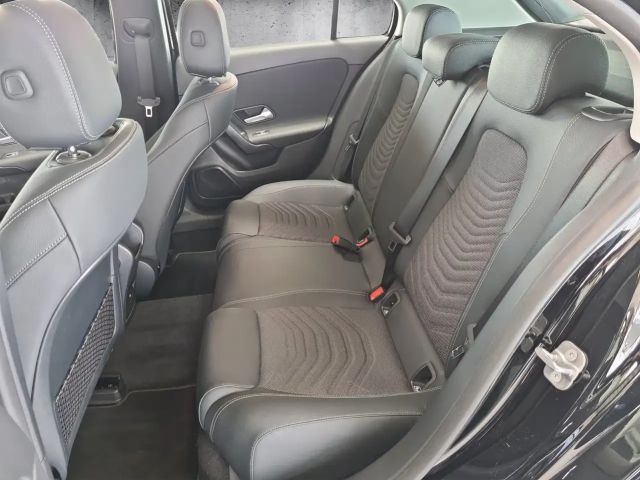 Mercedes-Benz A 180 Aut.