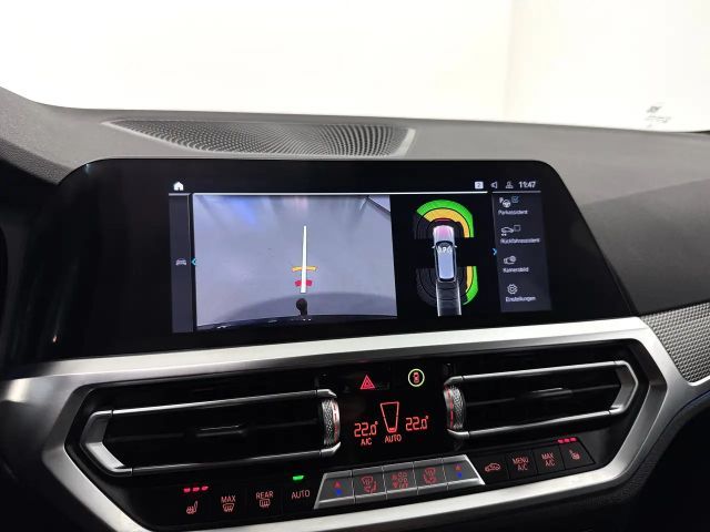 BMW 330 330e M-Sport xDrive