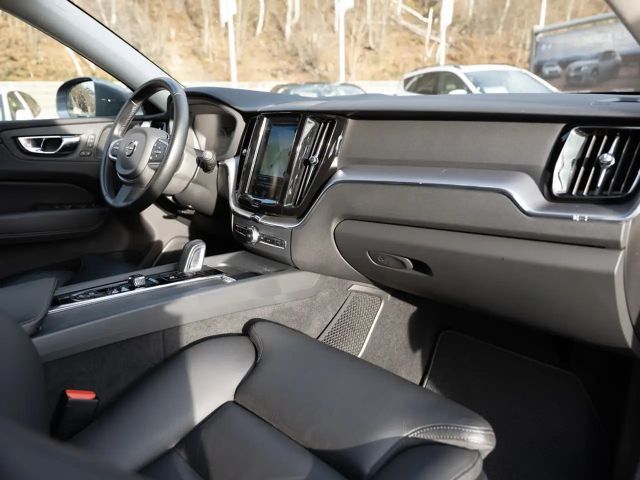 Volvo XC60 AWD Momentum