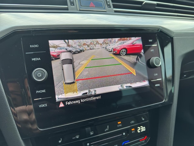 Volkswagen Passat 2.0 TDI Business DSG Variant