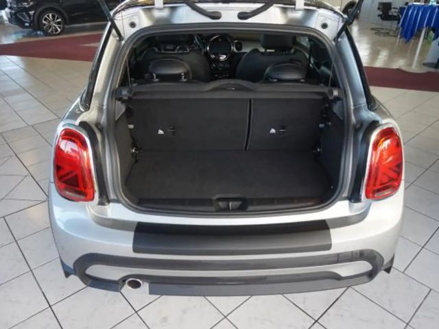 MINI Cooper COOPER 1,5 CAMDEN LEDER NAVI LED SHZ TEMPOMAT 17"