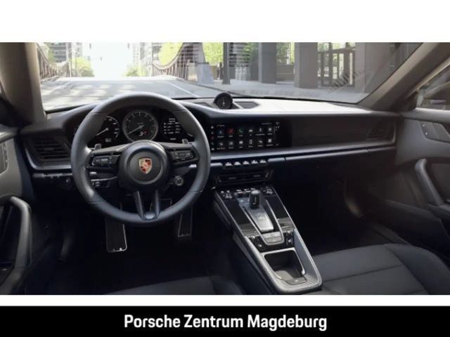 Porsche 992 Cabrio Carrera GTS