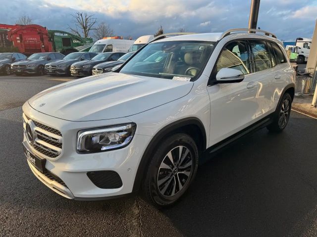 Mercedes-Benz GLB 200 4MATIC Style