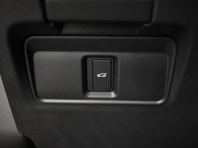 Land Rover Discovery Sport AWD S