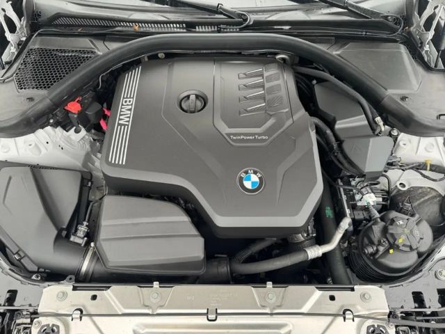 BMW 318 iAT  +HUD+ADAPTIVE-LED+ACC+NAVI+SHZ+DAB+MFL+