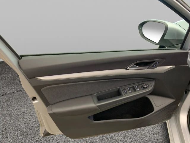 Volkswagen Golf 1.5 eTSI DSG Golf VIII Life