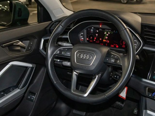Audi Q3 45 TFSI Hybride