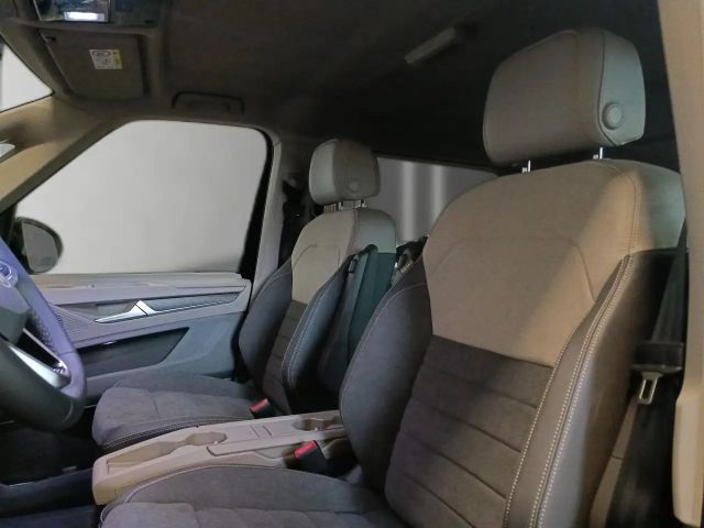 Volkswagen Multivan 2.0 TDI DSG Style T7
