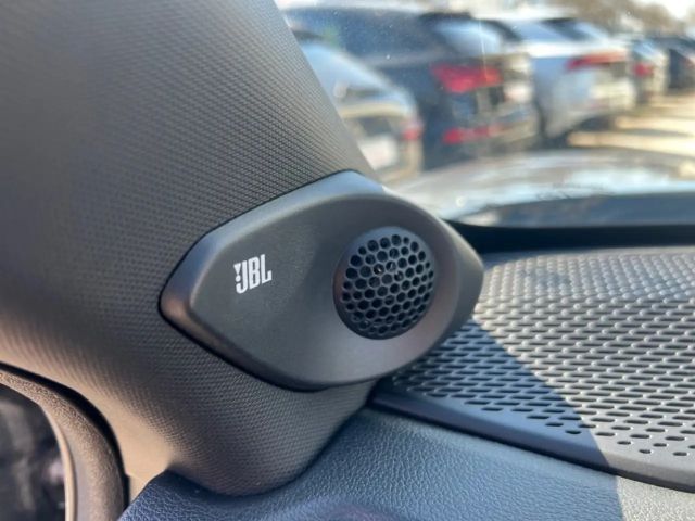 Toyota Urban Cruiser Lounge